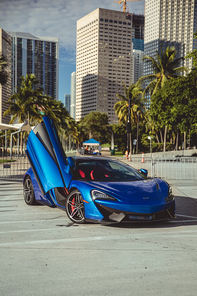 2019 Blue McLaren 570s